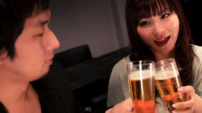 充実した休日をすごすカップル