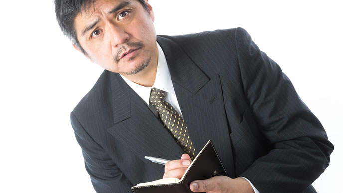 スケジュールをしっかり取る男性