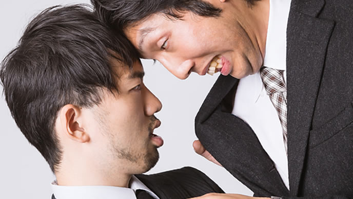 ソリが合わない上司と部下