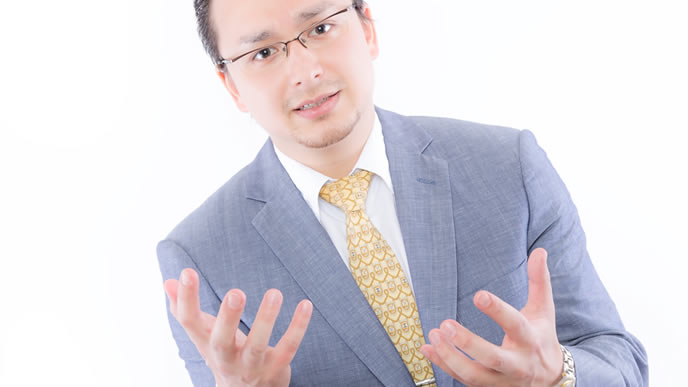 抑揚をつけてはなすベテラン社員