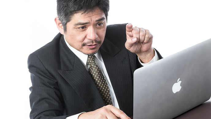 敬語の使い方をネット検索して注意する上司