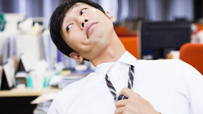 仕事できる自慢をする男性