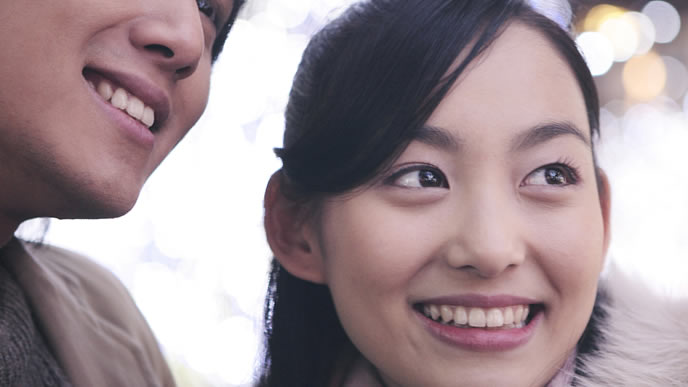 憧れの先輩とデートをするOL