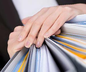 ファイリングされた資料を探す