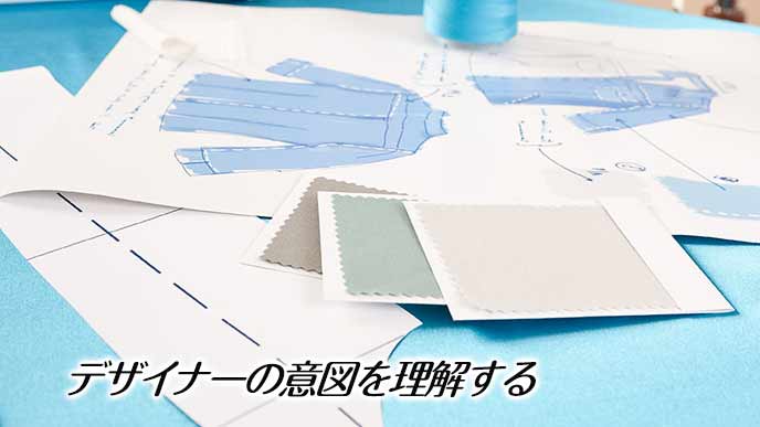 デザイン図と作成中の型紙