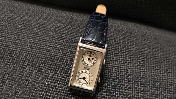 Rosemont Nostalgia N010-SW_LNVの腕時計