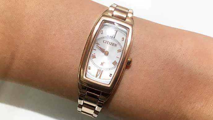 CITIZEN XC EG2872-52Aの腕時計