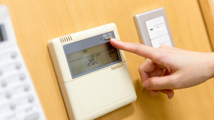 設定温度パネルを操作する