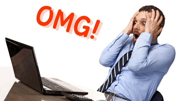 PCの画面を見てOh My God！な男性