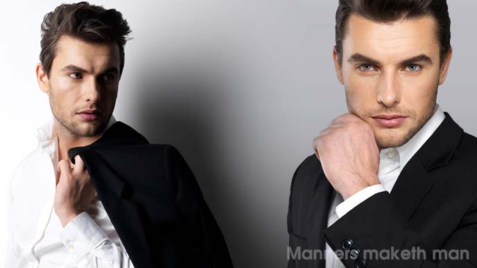 身だしなみを整る男性と整えた男性